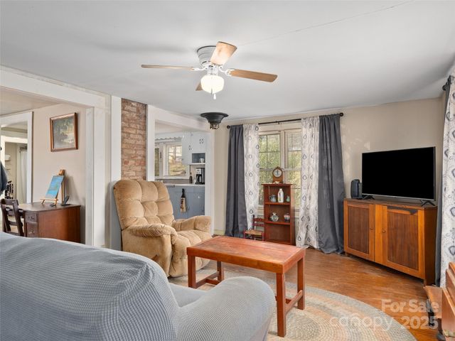 396 Will Hyatt Road, Waynesville, NC 28786