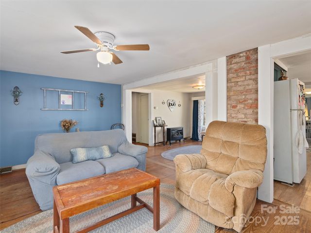 396 Will Hyatt Road, Waynesville, NC 28786