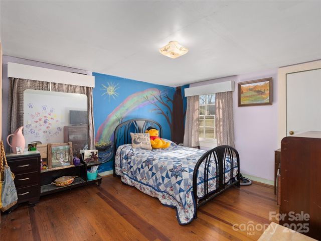 396 Will Hyatt Road, Waynesville, NC 28786