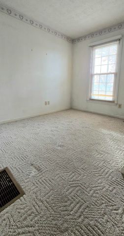 121 Hycliff Street, Harrodsburg, KY 40330