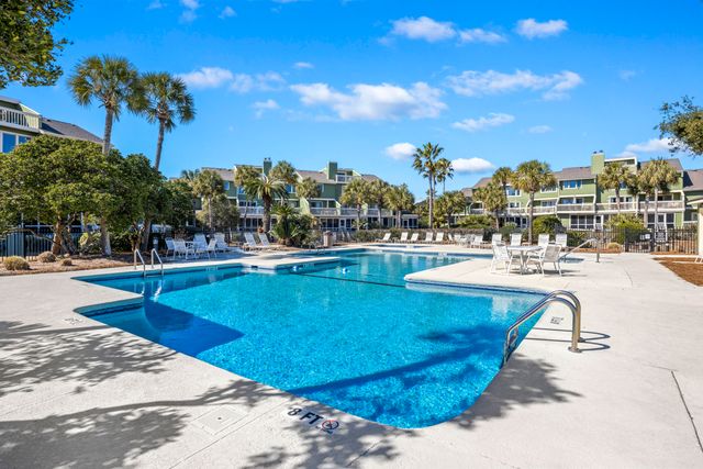 7000 Palmetto Drive 3d, Isle Of Palms, SC 29451