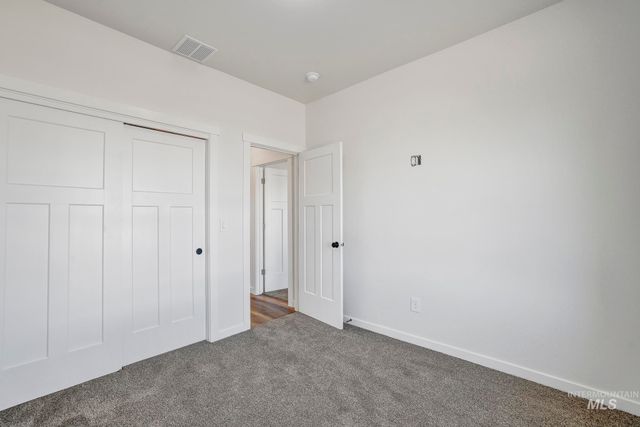 2006 Regan St, Jerome, ID 83338