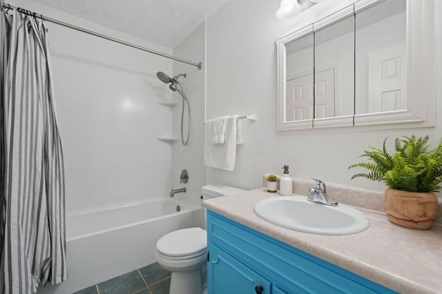 6250 Emberwood Road, Dublin, OH 43017