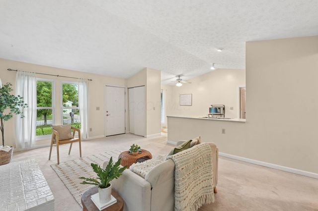 6250 Emberwood Road, Dublin, OH 43017