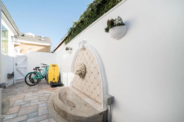 214 Pearl Street, Redondo Beach, CA 90277