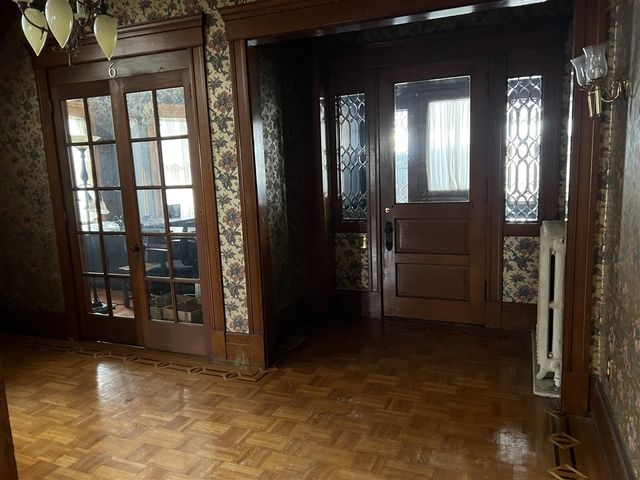 161 NE Capital Avenue, Battle Creek, MI 49017