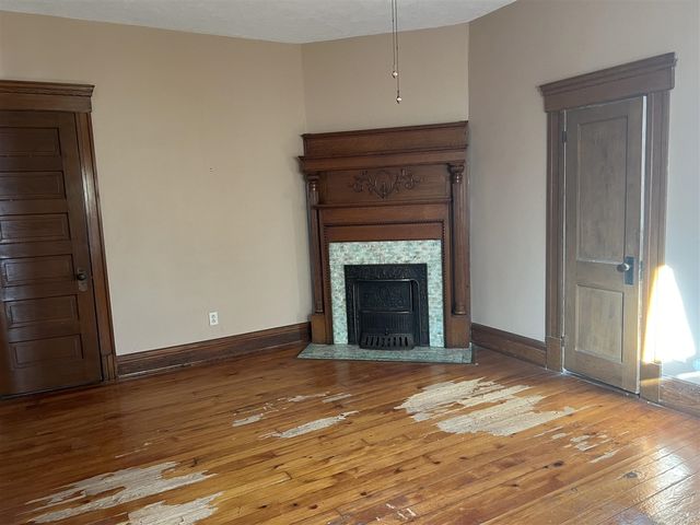 161 NE Capital Avenue, Battle Creek, MI 49017