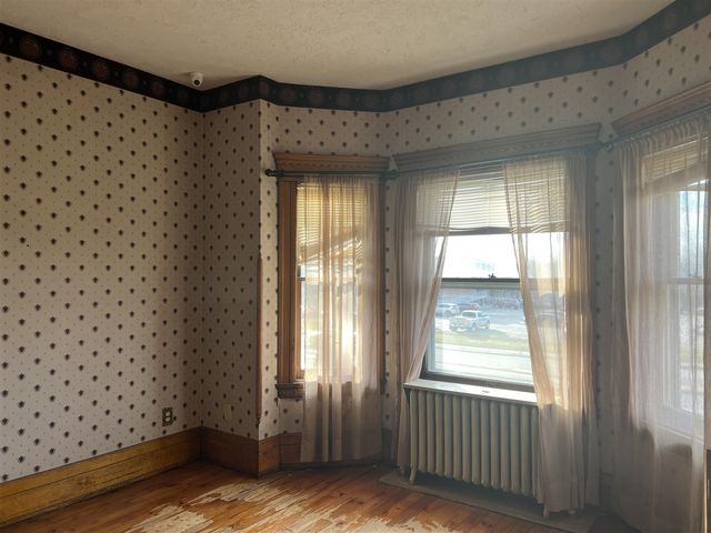 161 NE Capital Avenue, Battle Creek, MI 49017