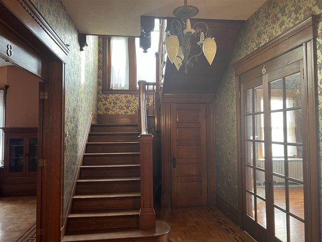 161 NE Capital Avenue, Battle Creek, MI 49017