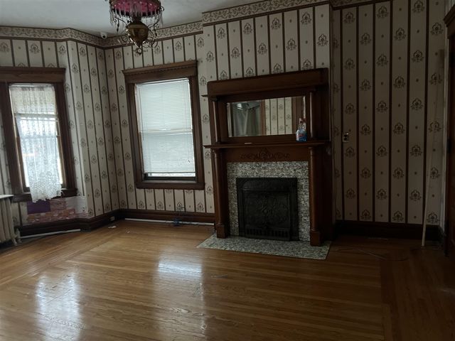 161 NE Capital Avenue, Battle Creek, MI 49017