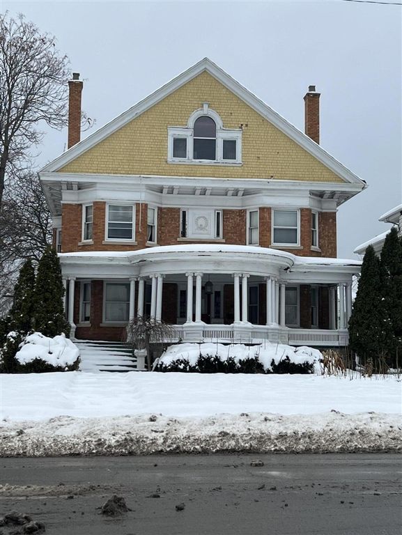 161 NE Capital Avenue, Battle Creek, MI 49017