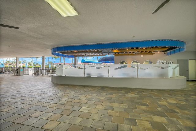 383 Saxony Lane H, Delray Beach, FL 33446