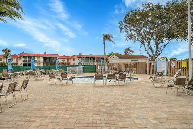383 Saxony Lane H, Delray Beach, FL 33446