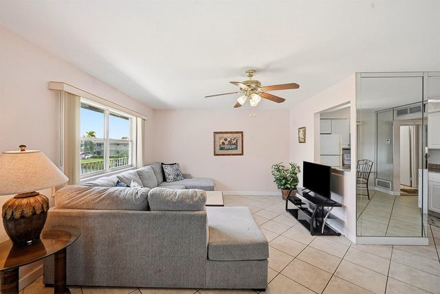 383 Saxony Lane H, Delray Beach, FL 33446