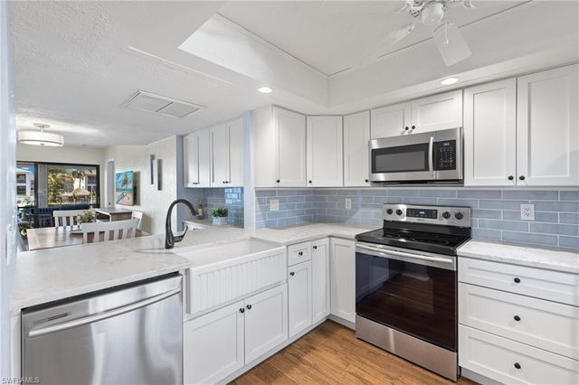 3736 SE 12th AVE # 101, Cape Coral, FL 33904