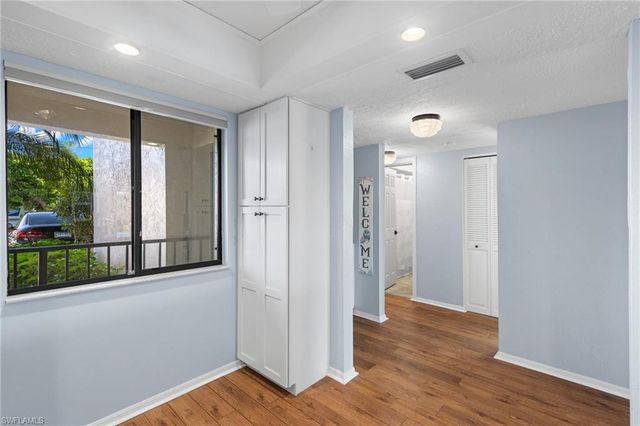 3736 SE 12th AVE # 101, Cape Coral, FL 33904