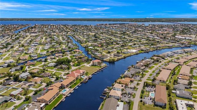 3736 SE 12th AVE # 101, Cape Coral, FL 33904