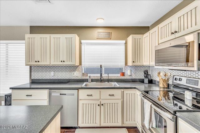 9054 E Muleshoe Street, Tucson, AZ 85747