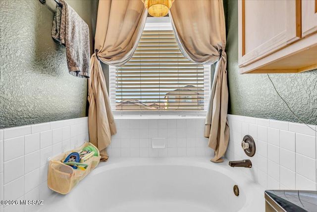 9054 E Muleshoe Street, Tucson, AZ 85747