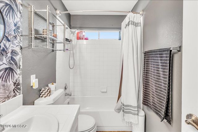 9054 E Muleshoe Street, Tucson, AZ 85747