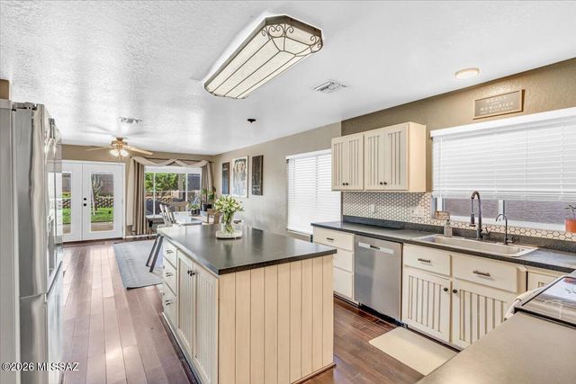 9054 E Muleshoe Street, Tucson, AZ 85747