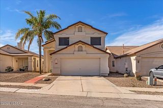 9054 E Muleshoe Street, Tucson, AZ 85747