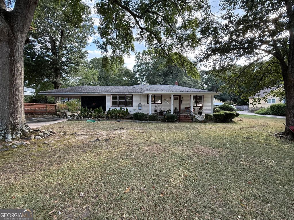 279 W Tate Street, Elberton, GA 30635 — exterior
