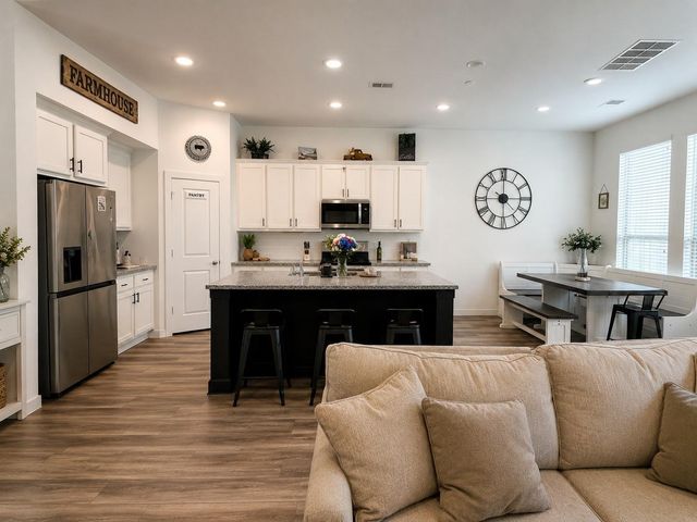 17111 Crimson Crest Drive, Conroe, TX 77302