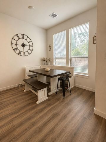 17111 Crimson Crest Drive, Conroe, TX 77302