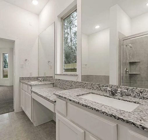 17111 Crimson Crest Drive, Conroe, TX 77302