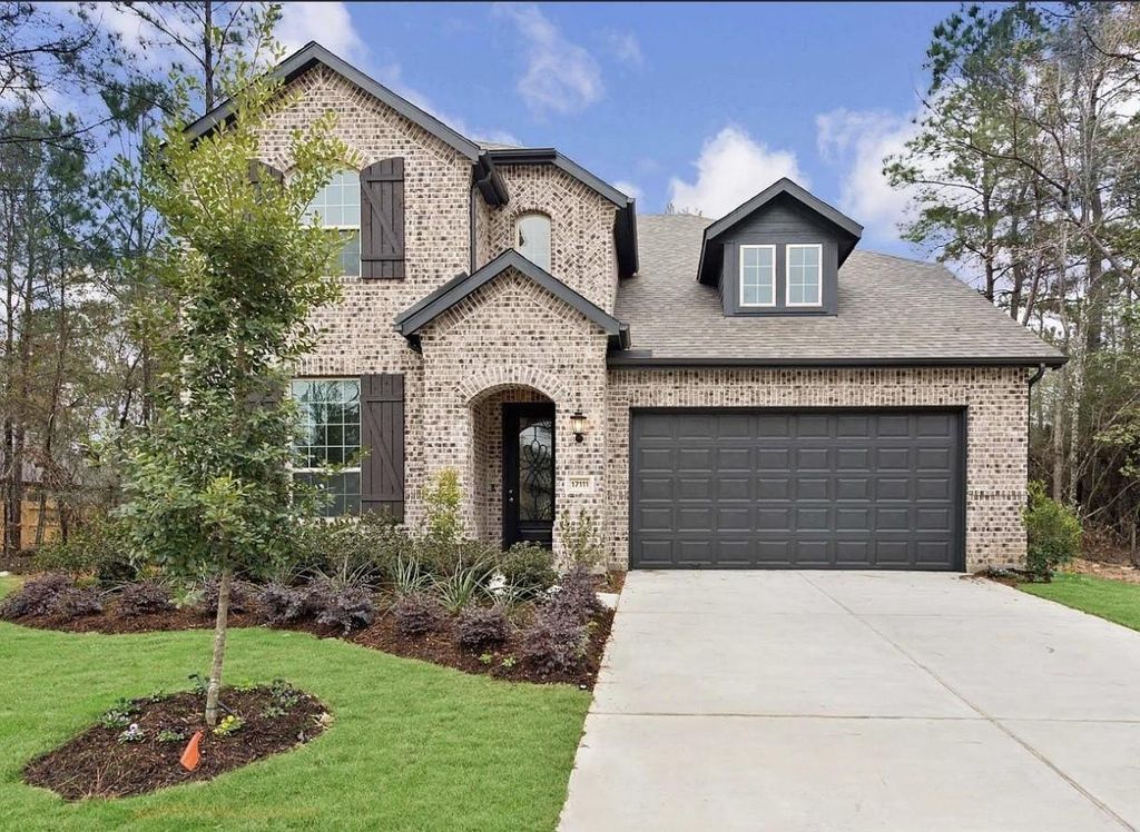 17111 Crimson Crest Drive, Conroe, TX 77302
