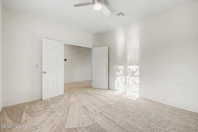 10818 W Claxton Drive, Marana, AZ 85653