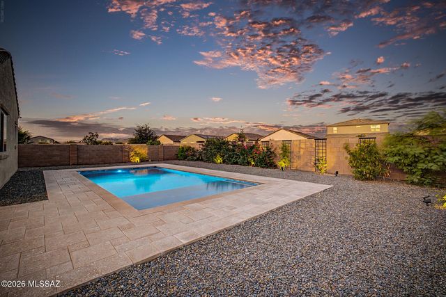 10818 W Claxton Drive, Marana, AZ 85653