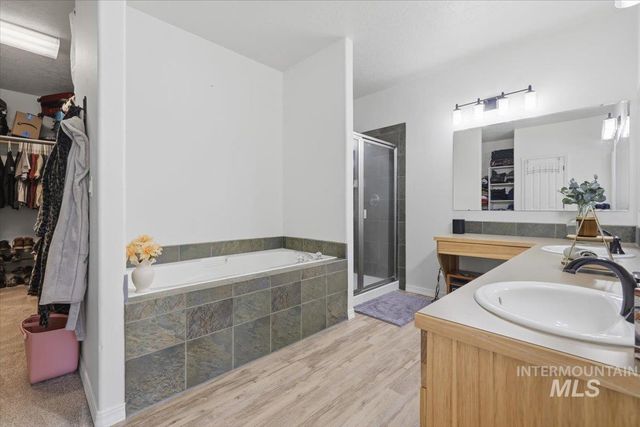 11650 Willis Dr, Middleton, ID 83644