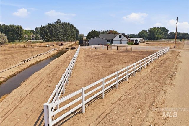 11650 Willis Dr, Middleton, ID 83644