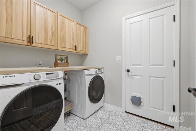 11650 Willis Dr, Middleton, ID 83644