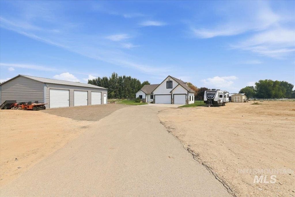 11650 Willis Dr, Middleton, ID 83644 photo 1