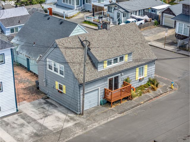 480 S COLUMBIA St, Seaside, OR 97138