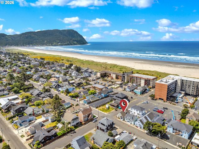 480 S COLUMBIA St, Seaside, OR 97138