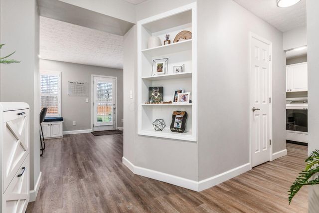 9105 Misty Dawn Drive, Columbus, OH 43240