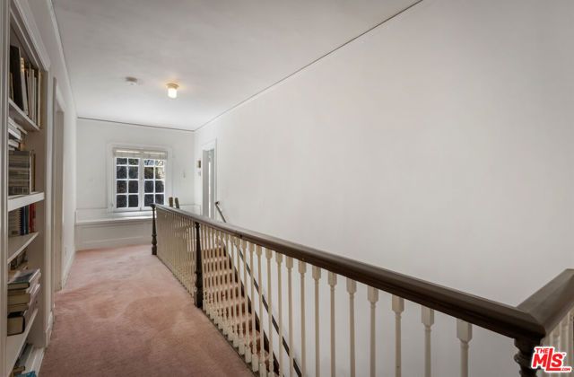 2007 N Hobart Boulevard, Los Angeles, CA 90027