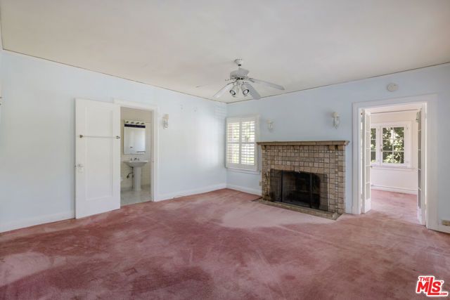 2007 N Hobart Boulevard, Los Angeles, CA 90027