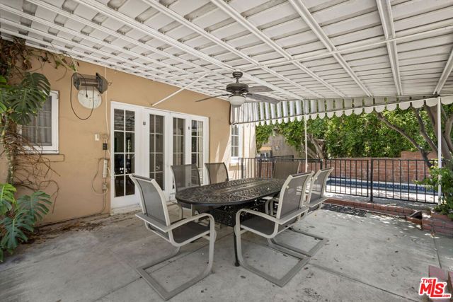 2007 N Hobart Boulevard, Los Angeles, CA 90027