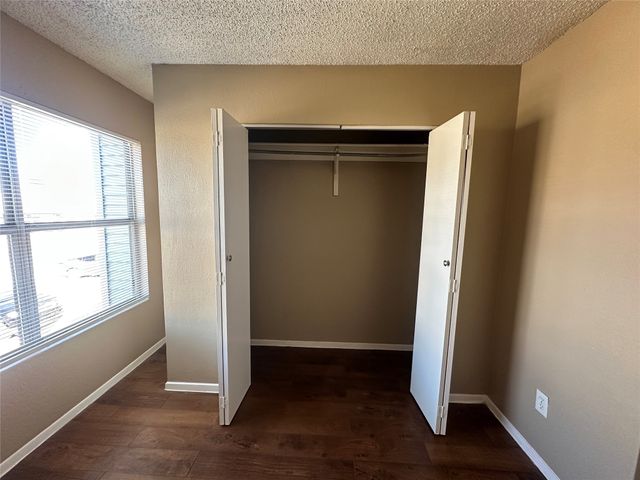 2174 Aspen Drive, Dallas, TX 75227