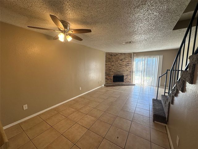 2174 Aspen Drive, Dallas, TX 75227