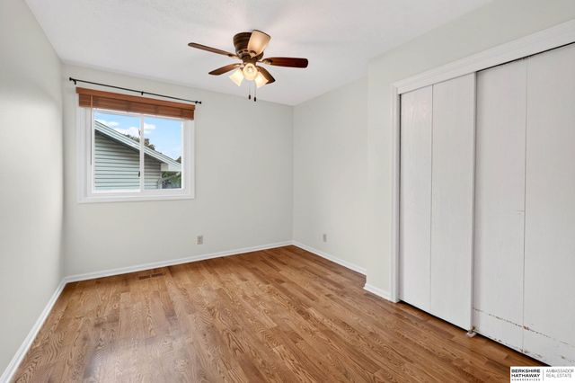 15610 Franklin Circle, Omaha, NE 68118