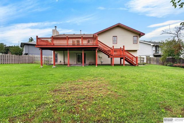 15610 Franklin Circle, Omaha, NE 68118