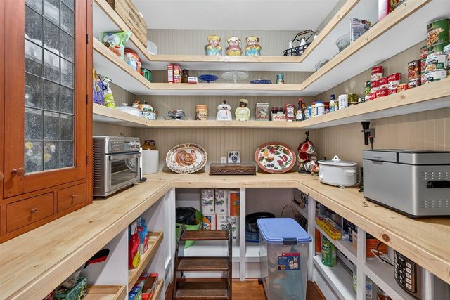 18800 County Road 681, Grand Junction, MI 49056