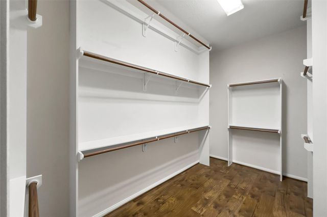 39 Yacht Harbor, Montgomery, TX 77356