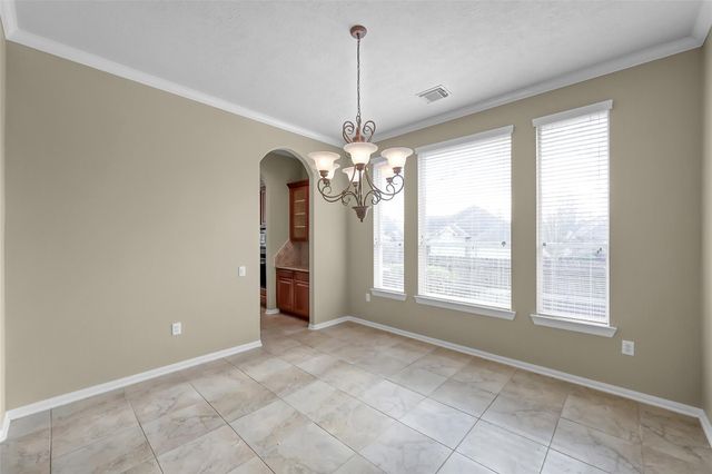 39 Yacht Harbor, Montgomery, TX 77356